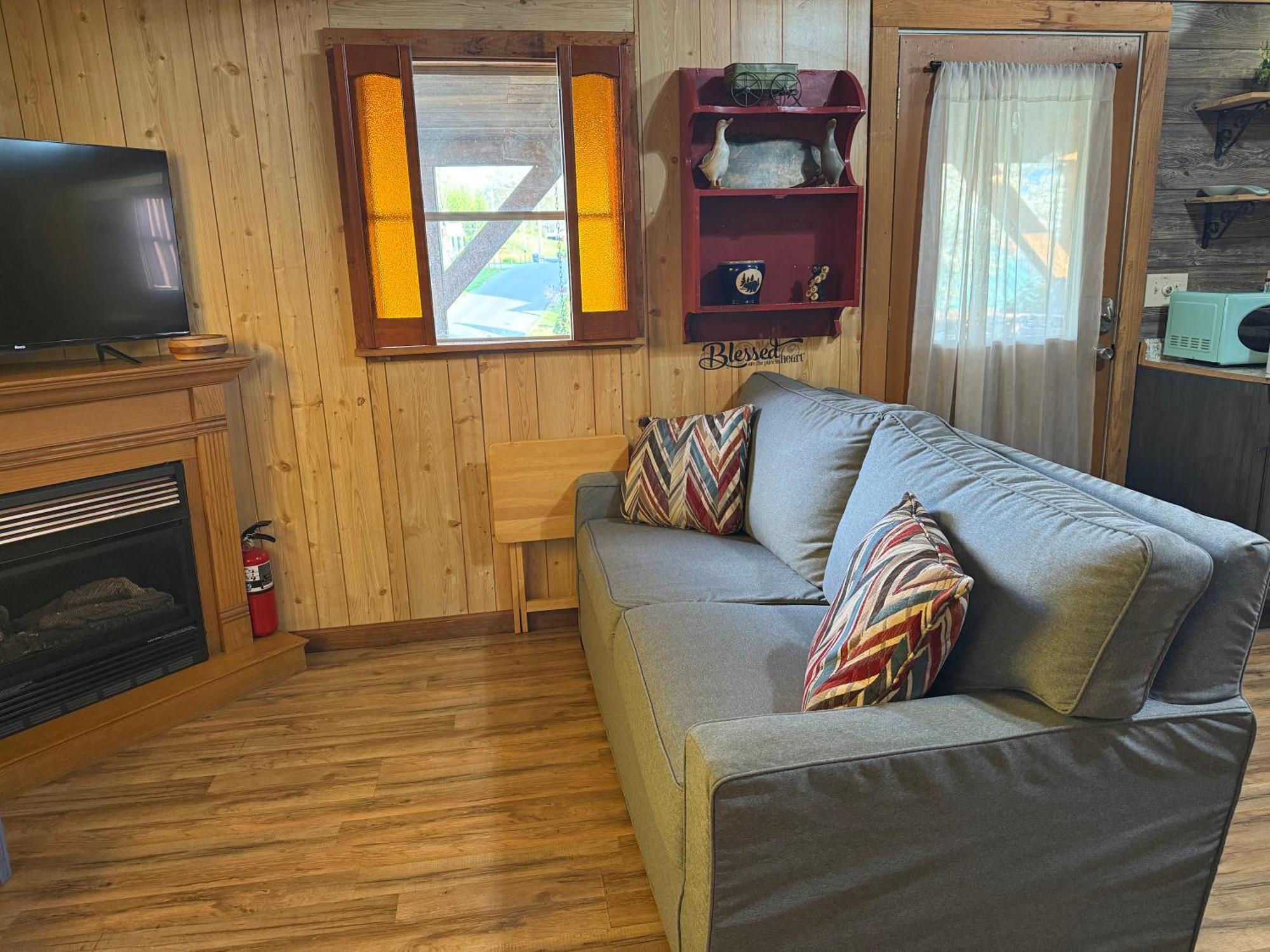 Cozy Cabin Walking Distance To Parkway! Pigeon Forge Exterior foto
